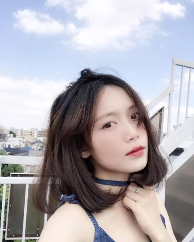 </b> </br> </br>LAN PHẠM